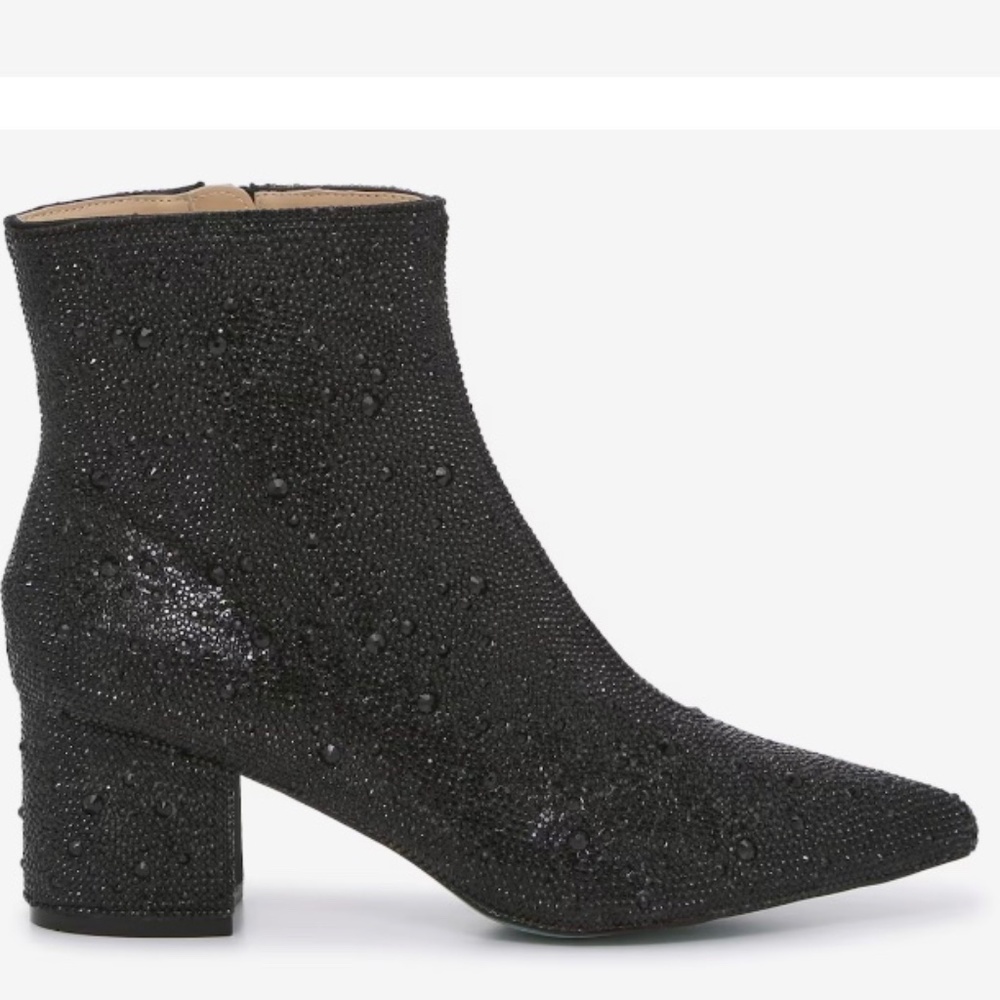 BETSEY JOHNSON RHINESTONE COVERED KYLA BOOTIE in BLACK, Size 8½ - EUC